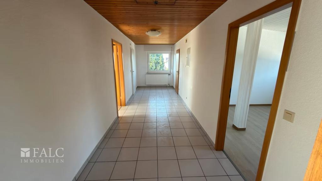 Hell und großzügig - gute Lage in Karben-Petterweil - Foto 3