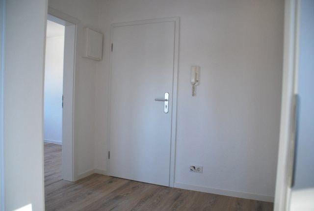 Flur - WHG Haus 1 DG links