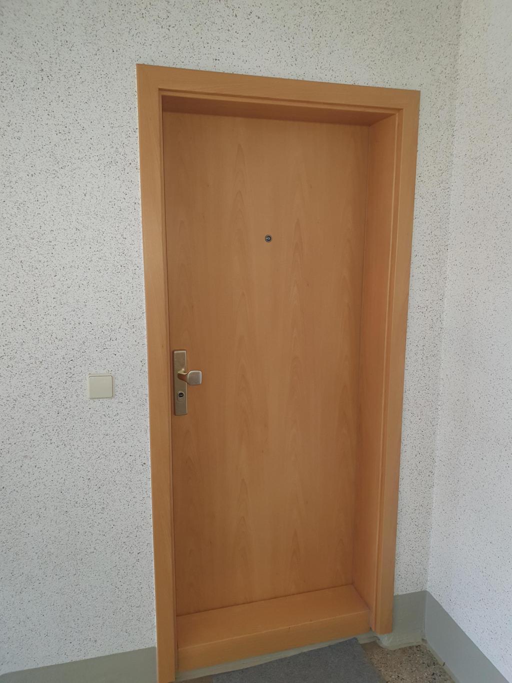 Wohnungstür