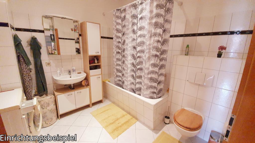 Bad mit Wanne