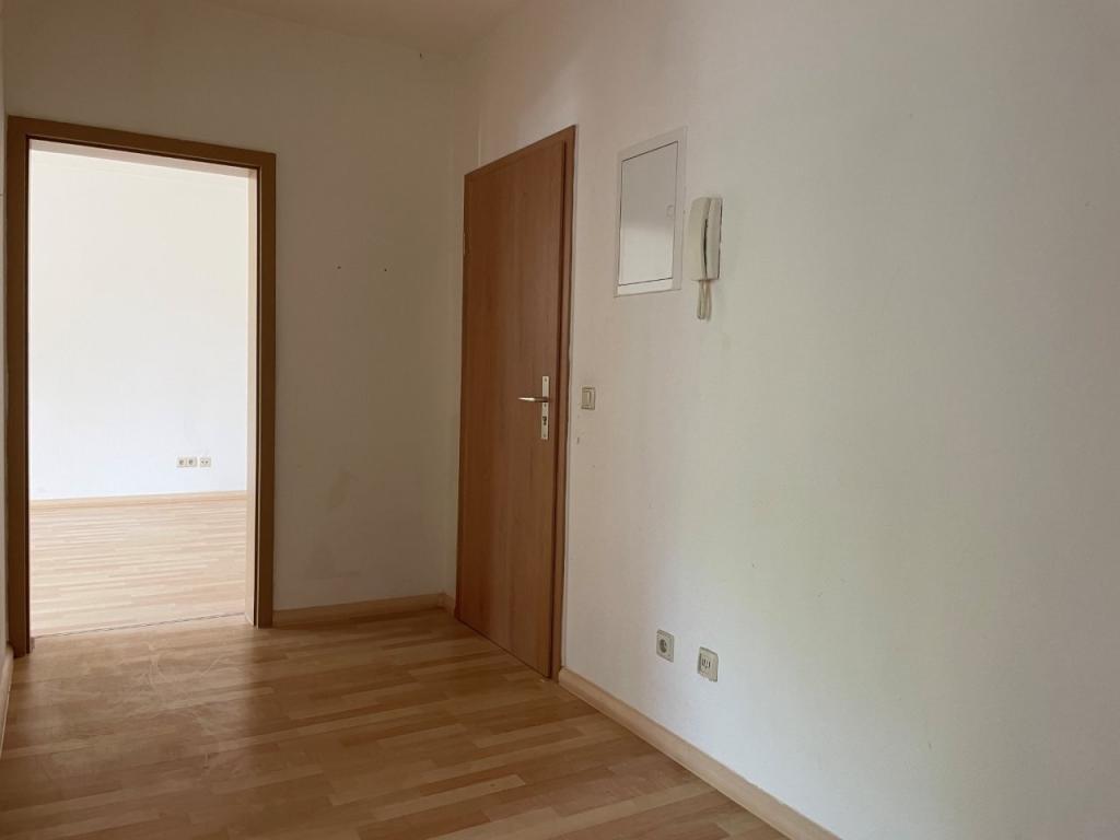 Flur in Richtung Wohnzimmer