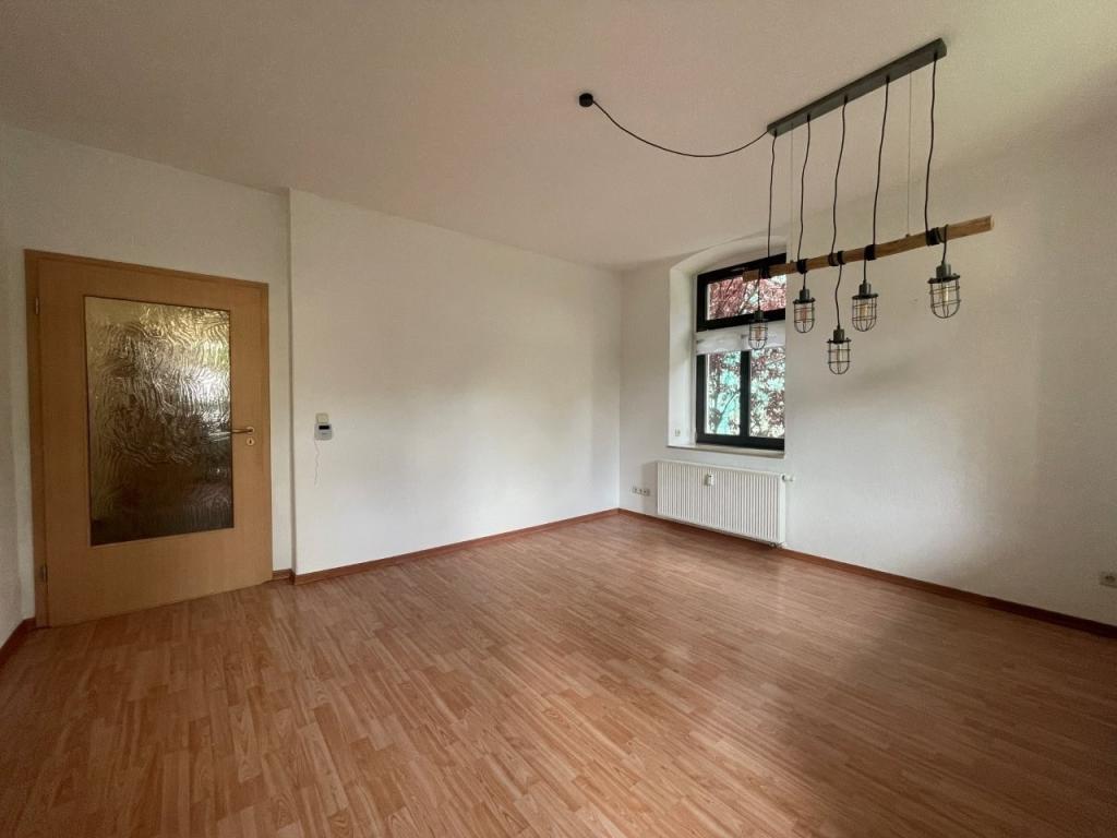 Wohnzimmertür mit Glaseinsatz