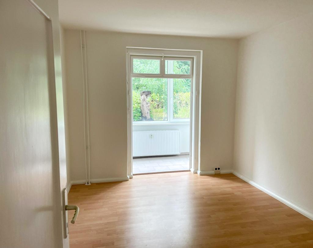 Gemütliche 2-Zimmer-Wohnung mit Loggia und Einbauküche in Chemnitz-Hilbersdorf! - Photo 3