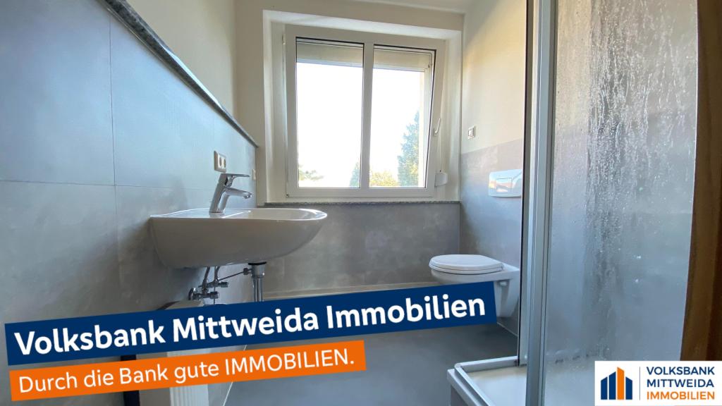 Frisch renoviert 2-Raum-Wohnung mit modernem Tageslichtbad - sofort bezugsfrei! - Foto 4