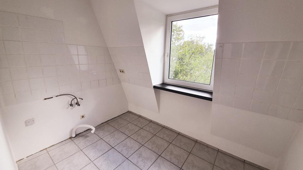 Gemütliche 3-Zimmer-Wohnung mit Balkon und Einbauküche - Photo 4