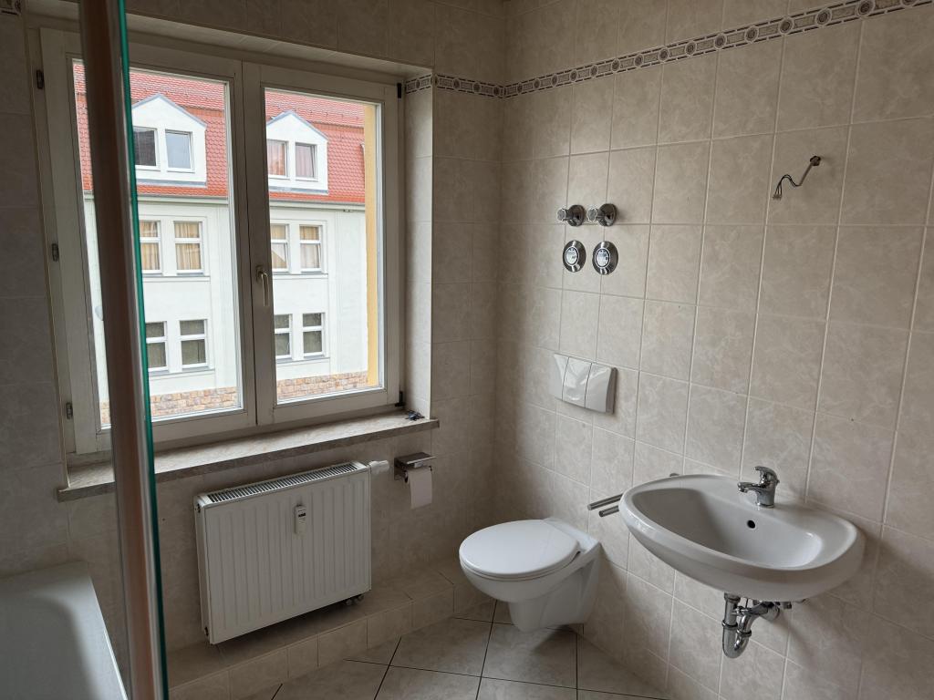 Schöne 2-Zimmer-Wohnung mit Balkon - Foto 4