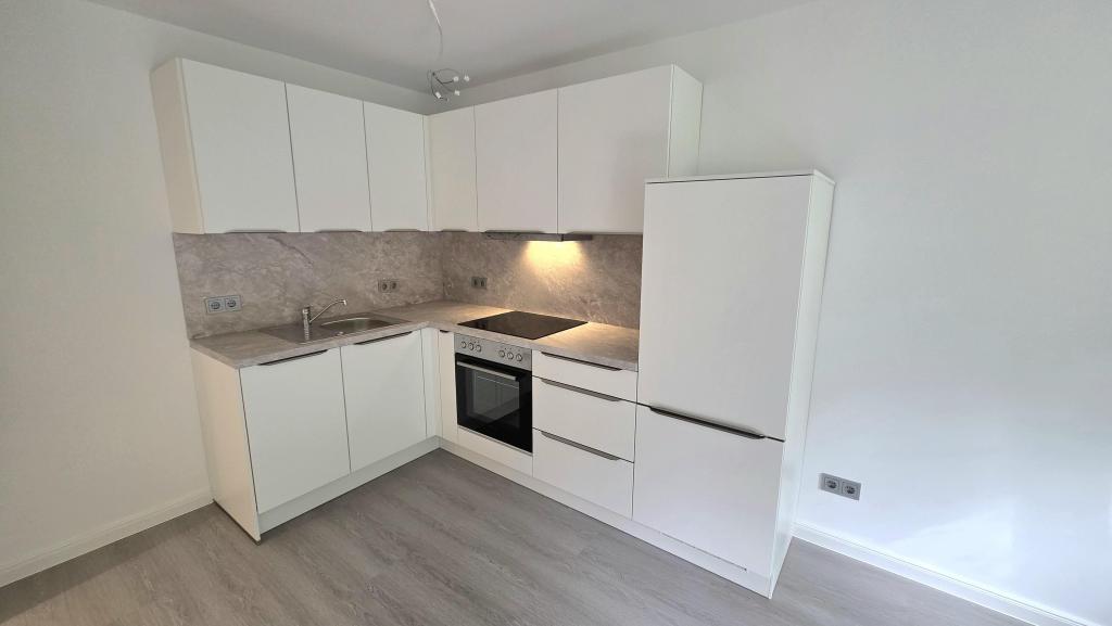 „Klein, fein & stilvoll – 3 Zimmer mit Balkon und Einbauküche auf dem beliebten Kaßberg“ - Photo 4