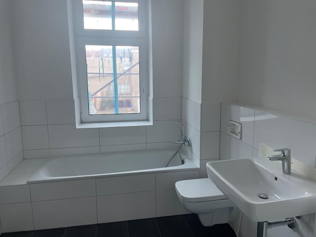 Einmaliges Miet-Angebot - hochwertig saniertes Stadthaus im Zentrum von Falkenstein/V.! - Foto 2