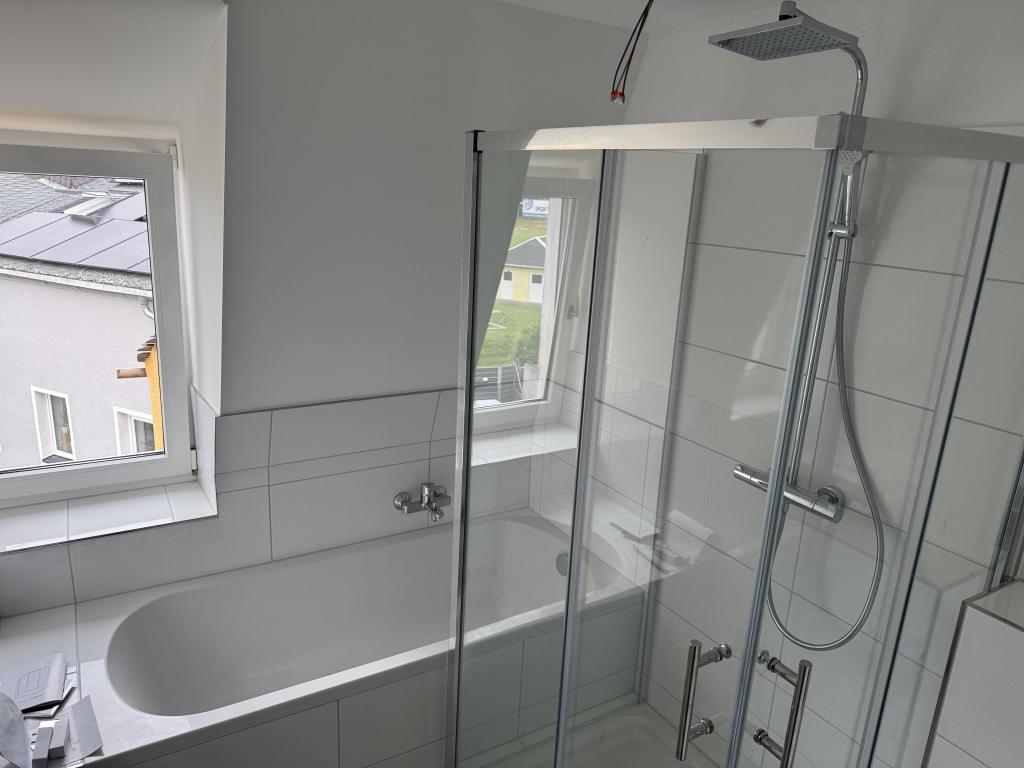 Moderne Dachgeschosswohnung mit Tageslichtbad in Altmittweida - Erstbezug! - Foto 2