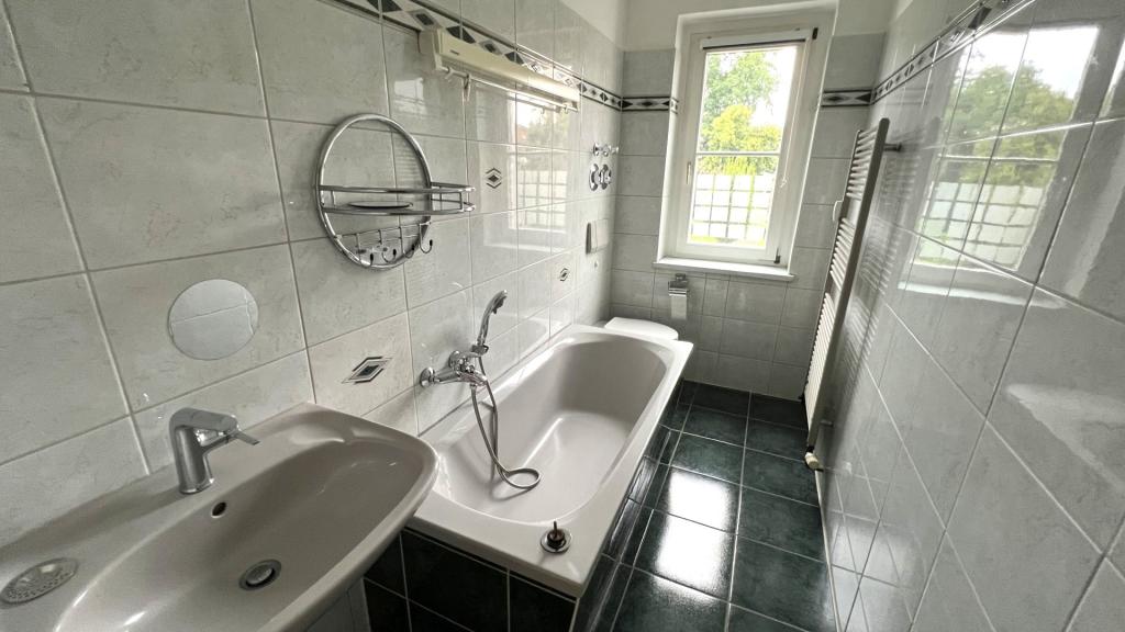 3-Zimmer in ruhiger und gepflegter Wohnlage von Rochlitz - Foto 3