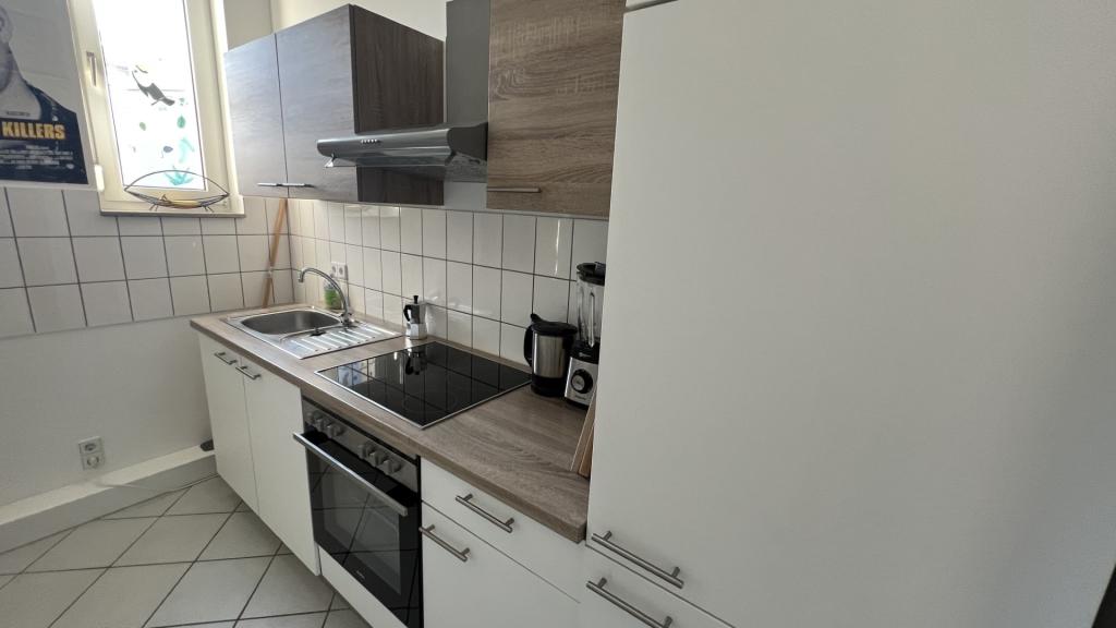 Moderne großzügige 1-Zimmer Wohnung im 3.OG mit großem Balkon - Foto 3