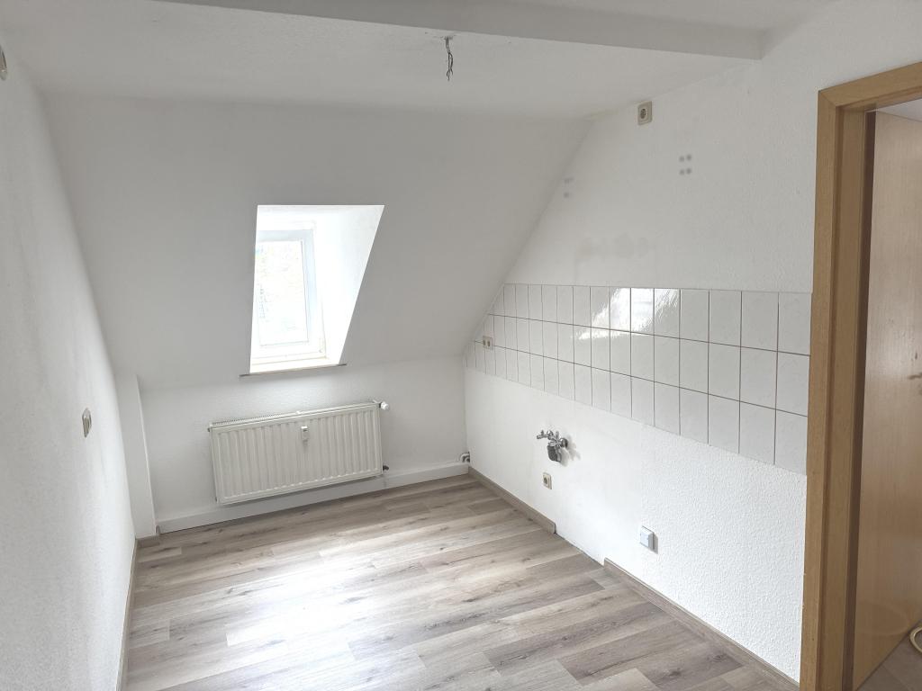 Helle 2-Raum-Wohnung mit Stellplatz! Verfügbar ab 1.11.26! - Foto 2