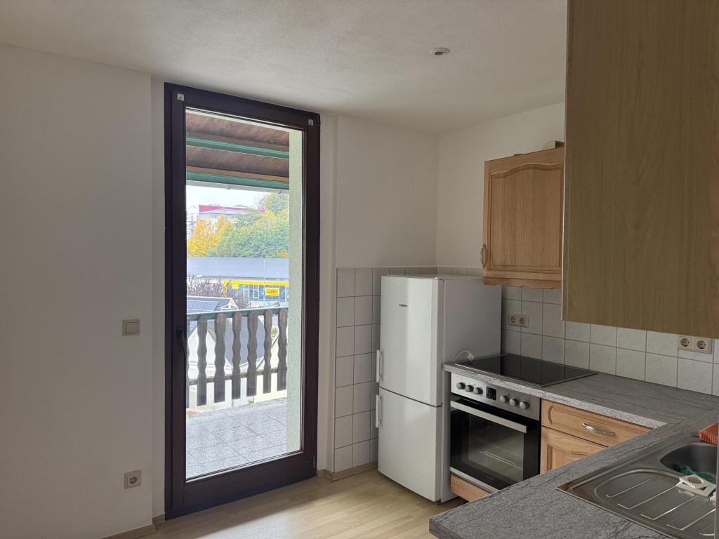 Schöne, helle 2-Raum-Wohnung mit Balkon und EBK! - Foto 4