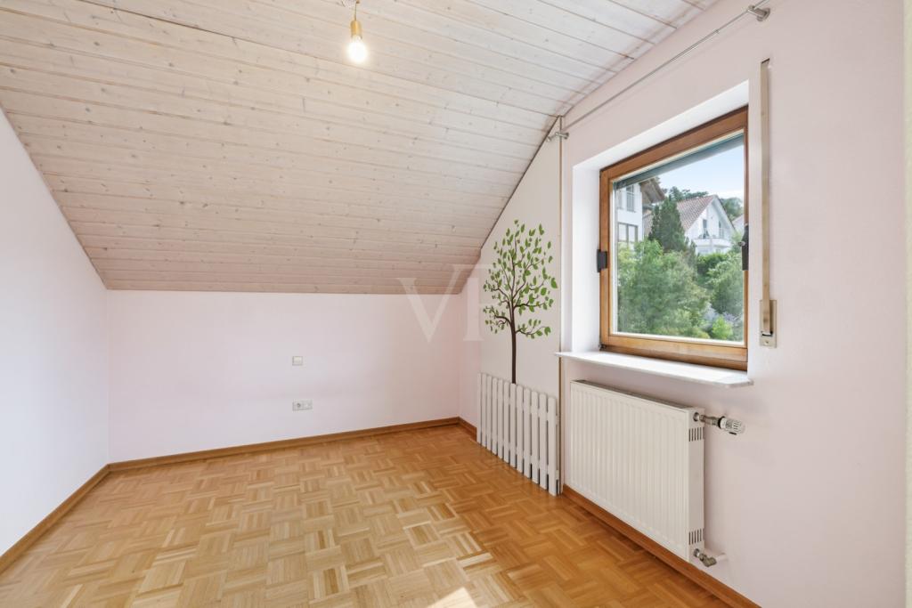 Zimmer 2 Dachgeschoss