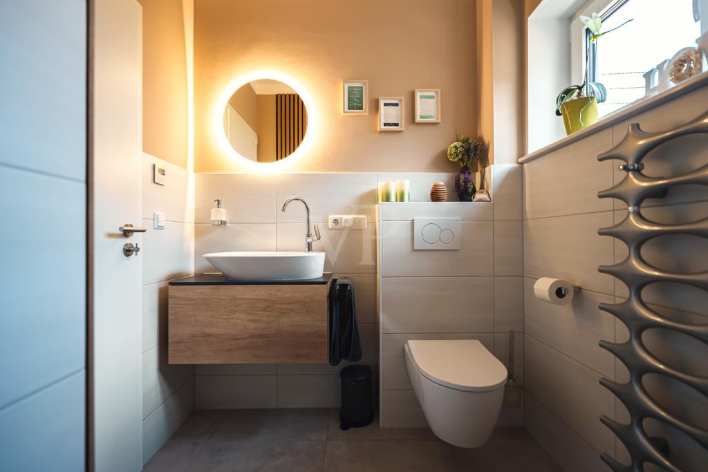 Bad EG mit Dusche