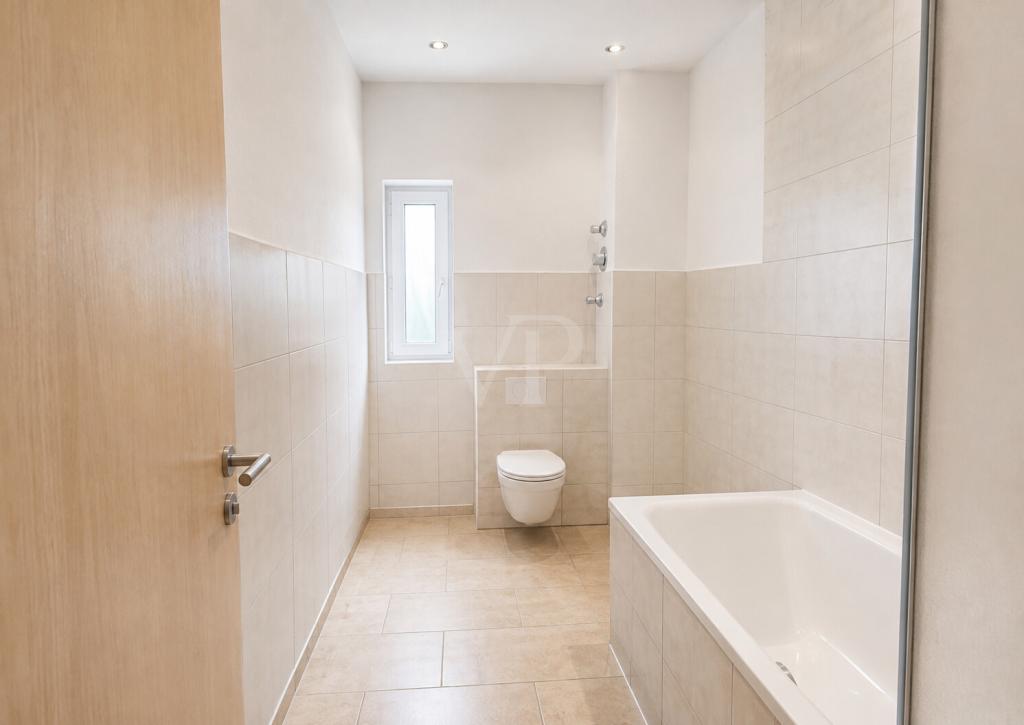 Helle 4-Zimmer-Wohnung mit großzügigem Grundriss nahe Nordpark! - Photo 3