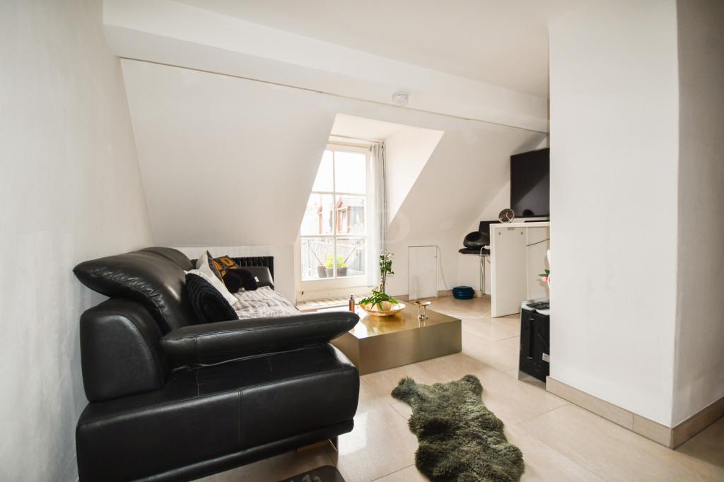Arbeitszimmer