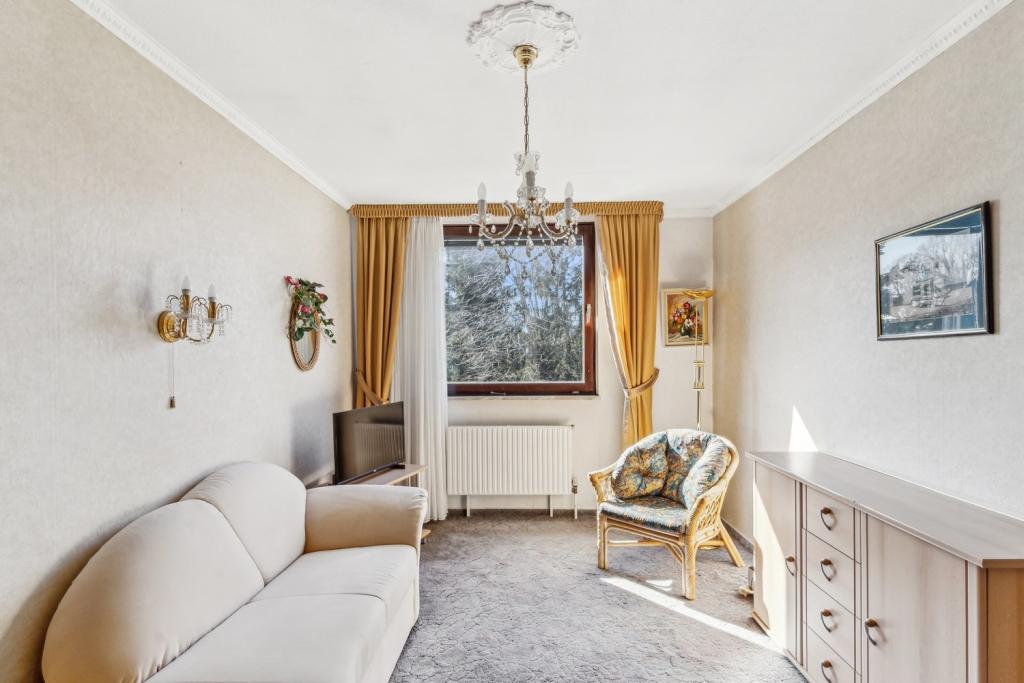OG kleineres Zimmer