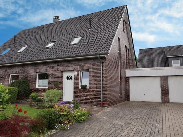 Straßenansicht