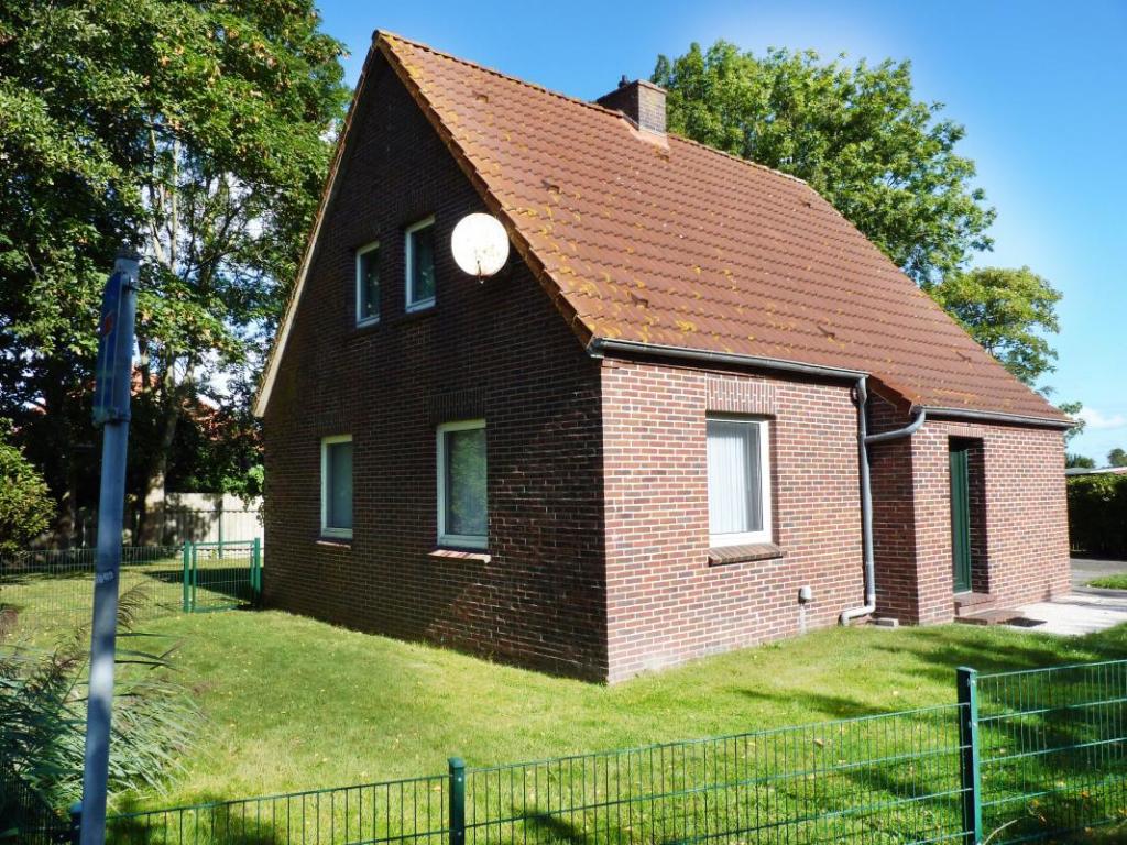 Straßenansicht 2