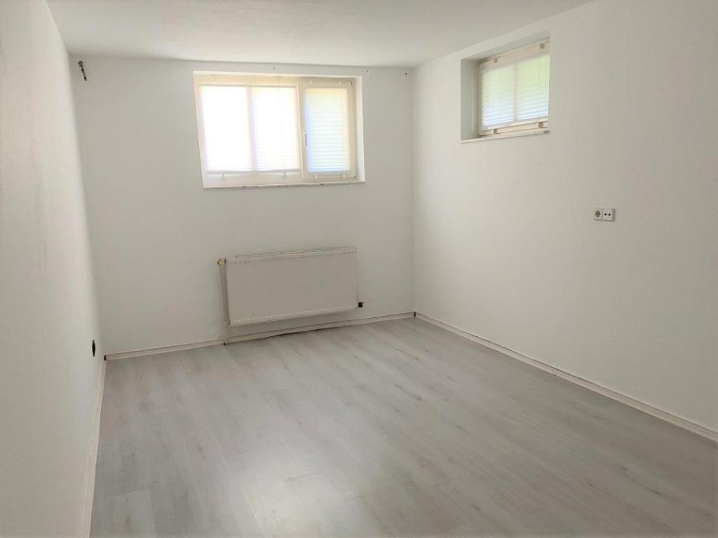 Zimmer Souterrain