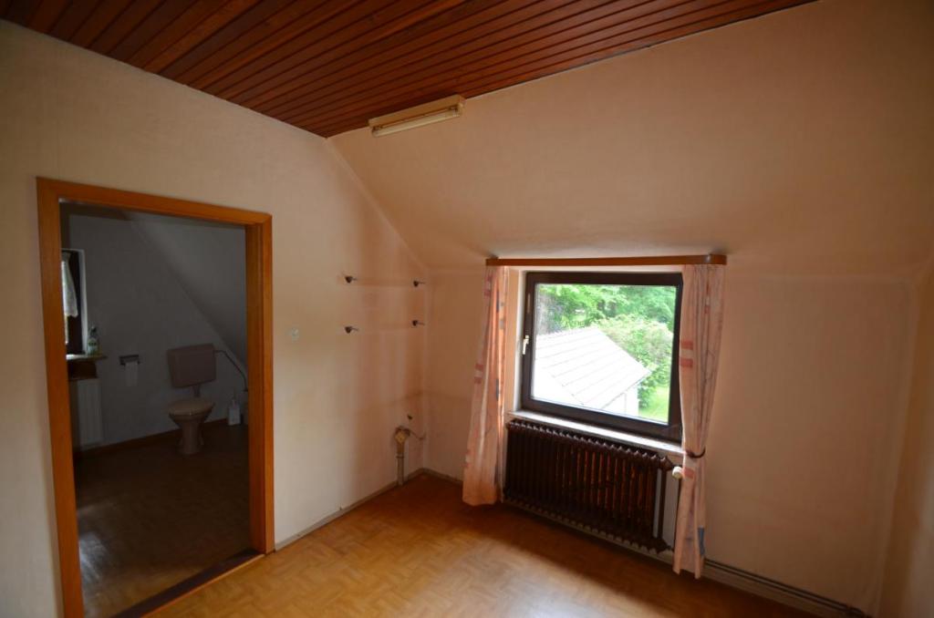 Zimmer 4 im DG