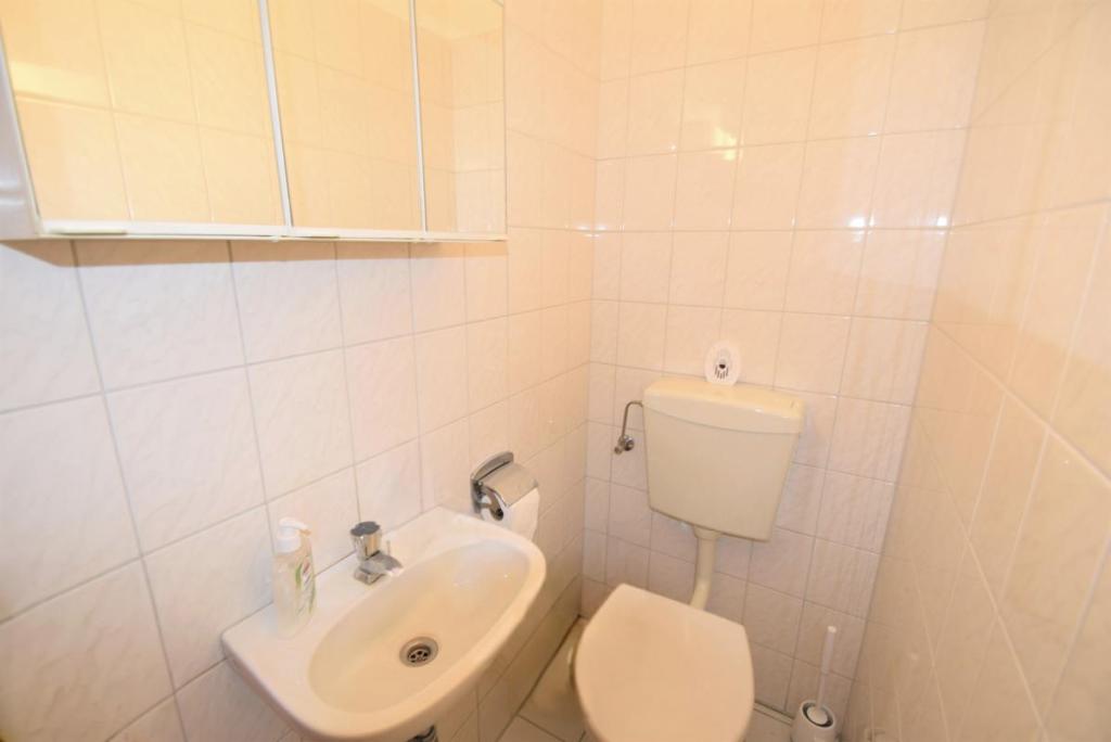 Praktisches Gäste-WC