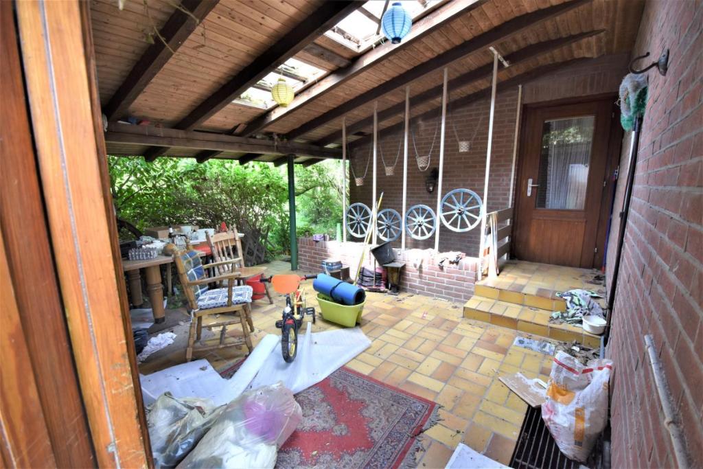 Überdachte Terrasse