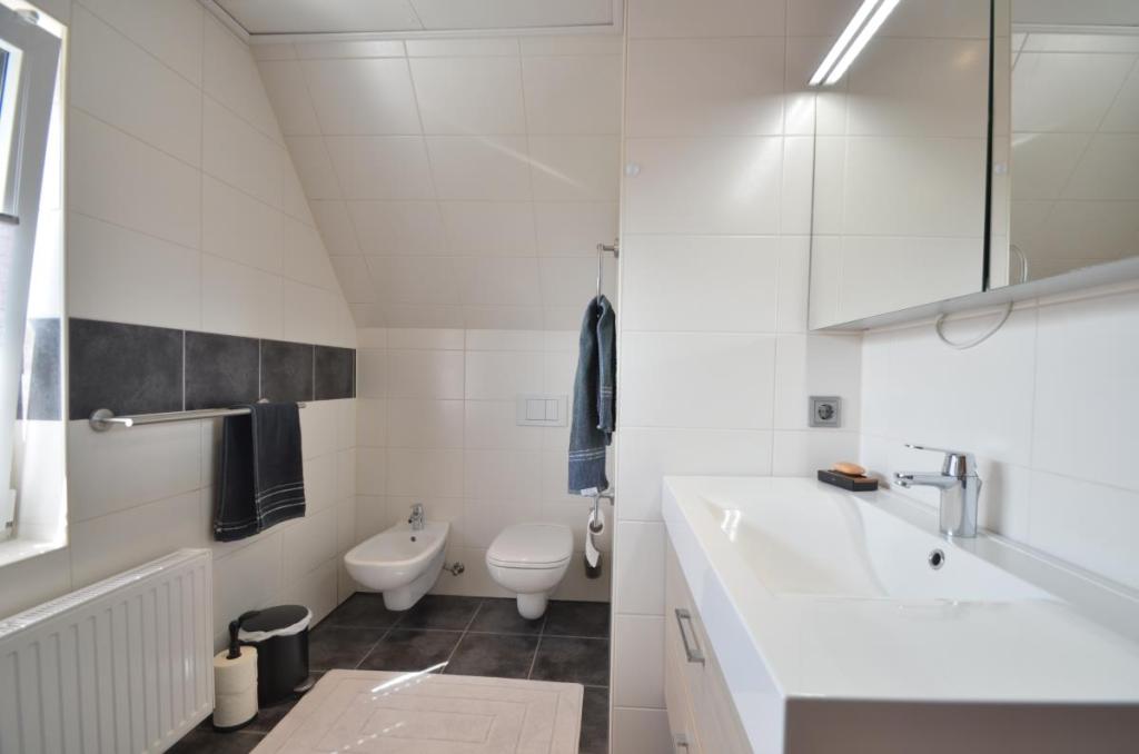 Badezimmer im DG