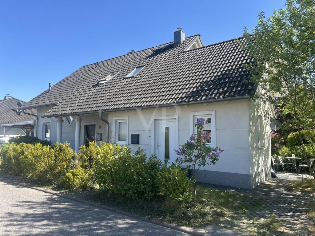 Eingang Einliegerwohnung mit Terrasse