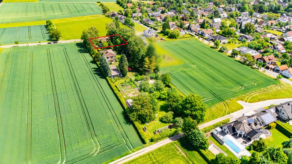 Luftansicht mit Markierung des Objekts