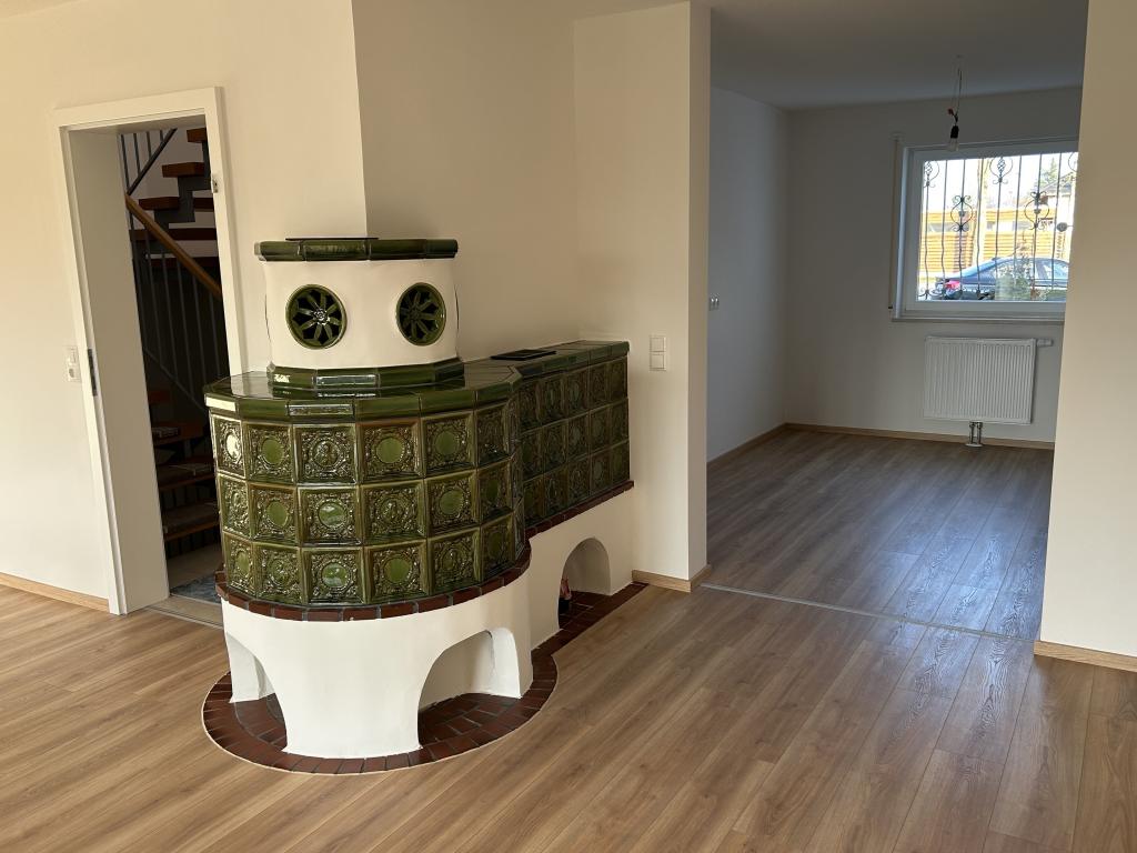 ruhiges Reihenmittelhaus mit Wintergarten und Terrasse - Photo 3