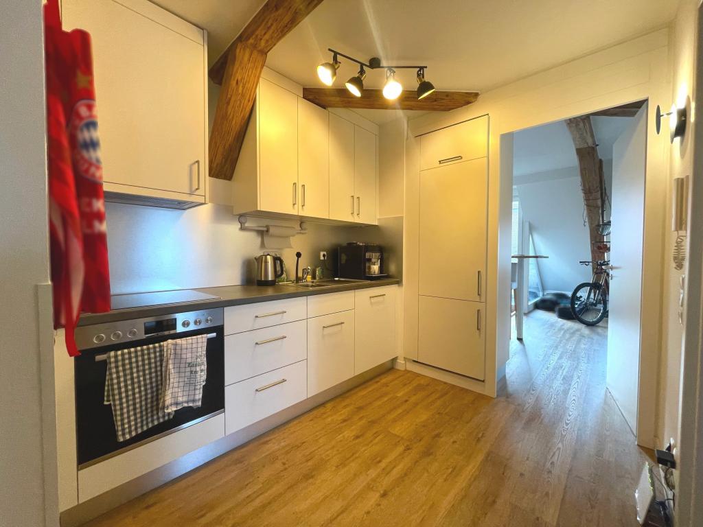 Dachgeschosswohnung im Zentrum von Lauingen zu vermieten - Foto 3