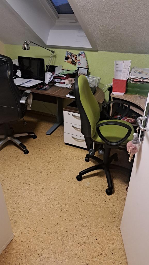 Büro.jpg