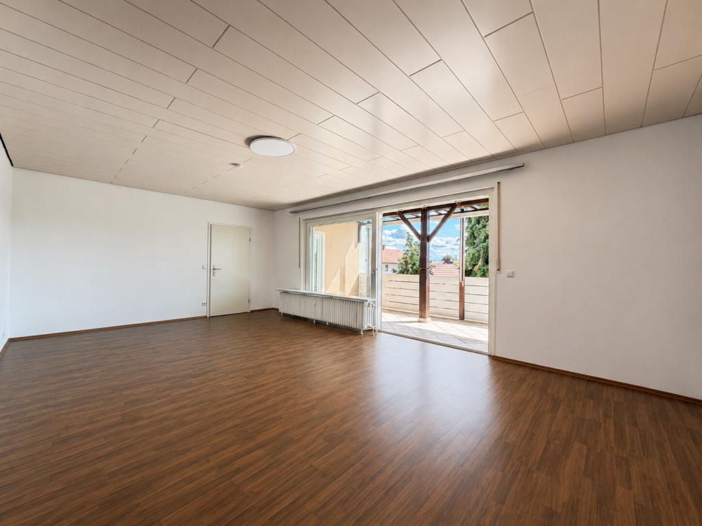 Modernes Wohnen auf einer ganzen Etage – Großzügige 5-Zimmer-Wohnung in Teising zur Miete - Photo 3