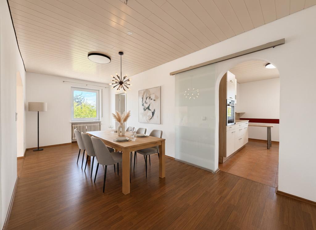 Modernes Wohnen auf einer ganzen Etage – Großzügige 5-Zimmer-Wohnung in Teising zur Miete - Photo 4