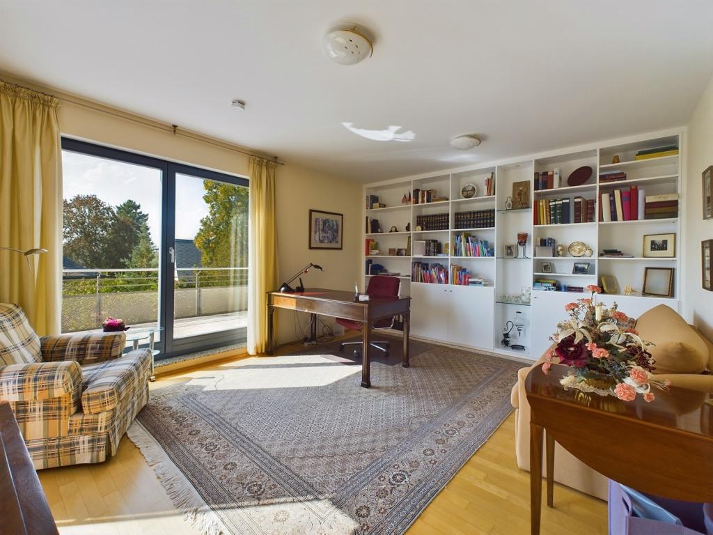 Großzügiges Zimmer III