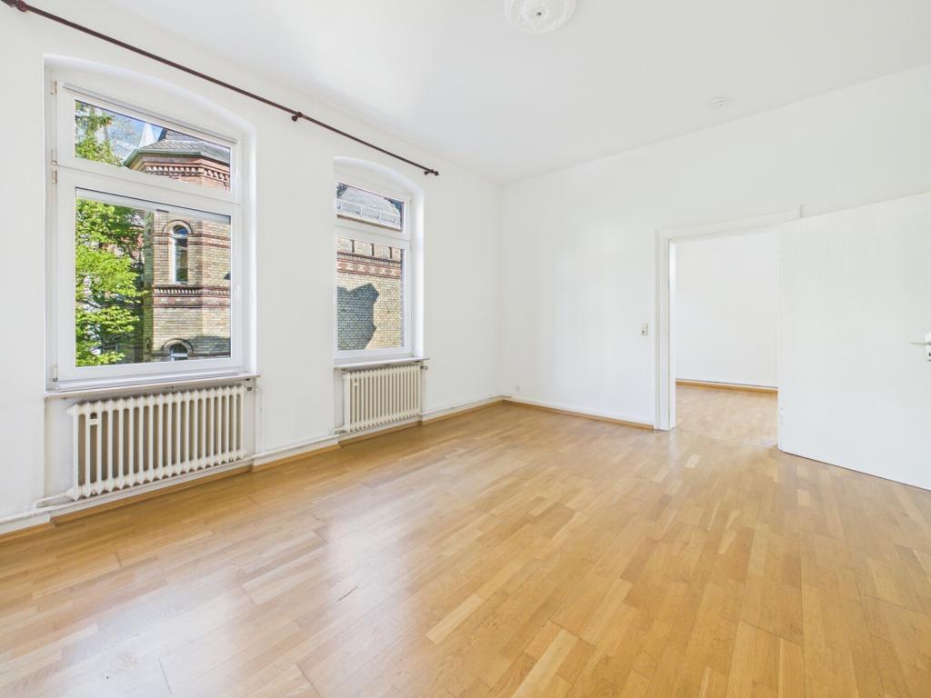 Charmante Altbauetage mit großzügigem Raumangebot und neuwertiger Küche in citynaher Bestlage - Foto 1
