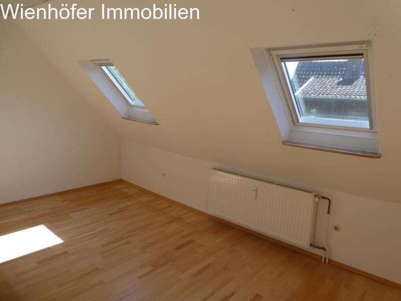 Schlafzimmer im OG