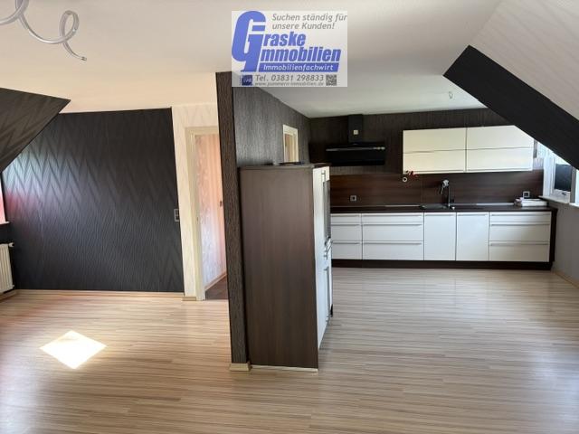 Moderne 4 Zimmerwohnung mit Dachterrasse und Garage in Stralsund zu vermieten - Photo 2