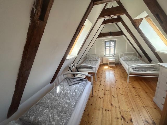 Exklusive 3-Zimmerwohnung über zwei Etagen mit kleinen Balkon in der Altstadt der Hansestadt Stralsund zu vermieten! - Foto 4