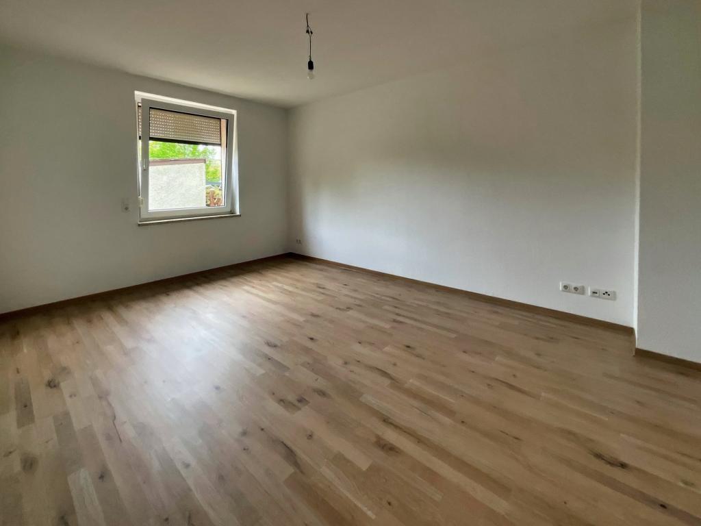 Erstbezug nach Sanierung zu einem attraktiven Preis - Photo 3