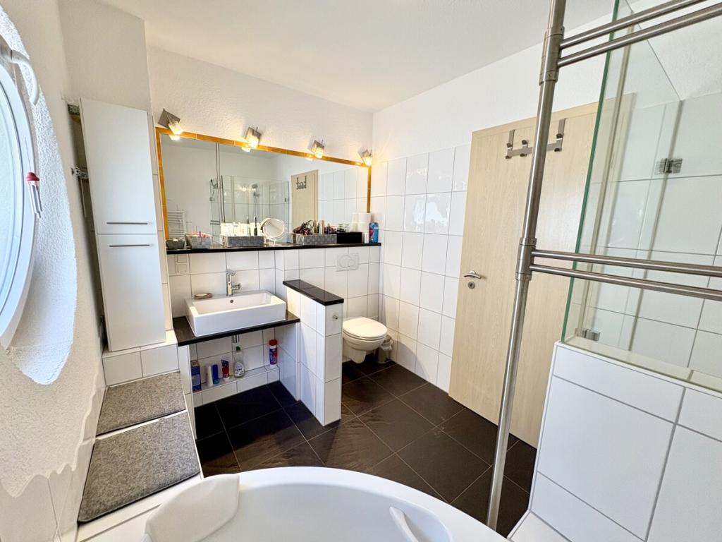 Badezimmer 1. OG