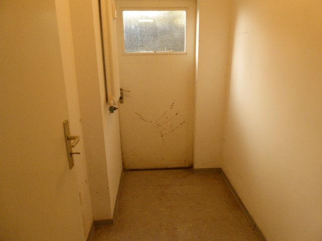 Keller-Ausgang Hof