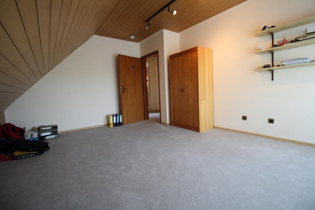 2. Zimmer-ebenso-1.Etage