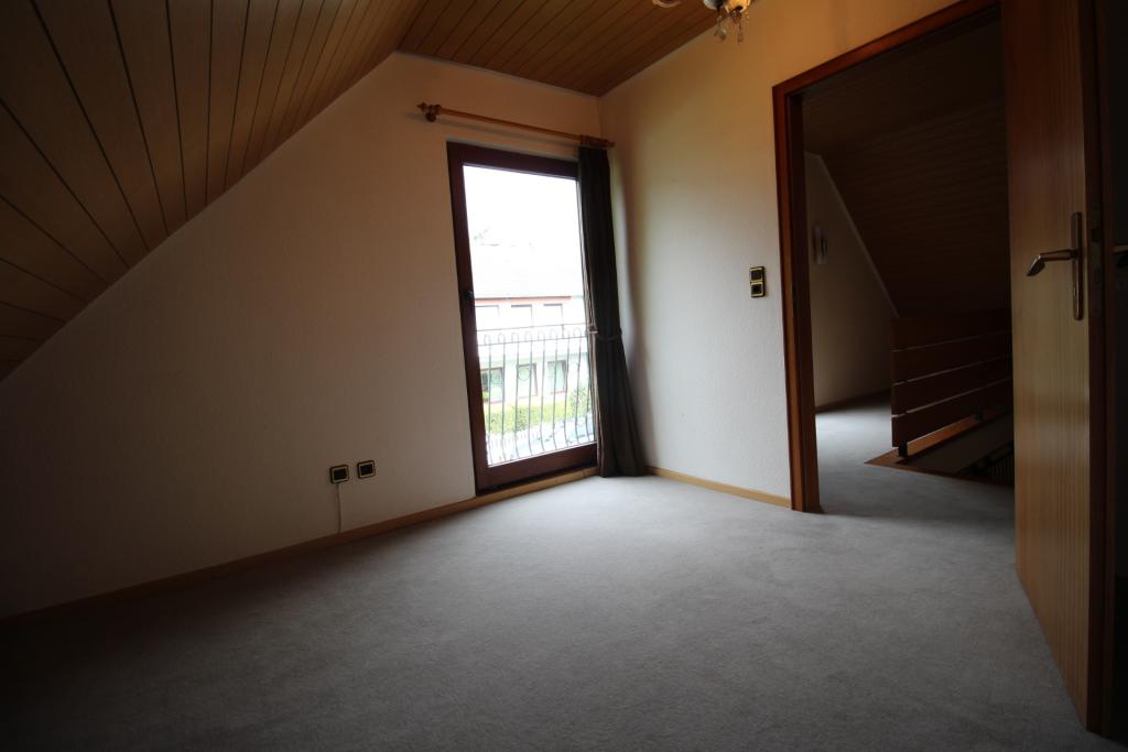 1. Zimmer-ebenso-1.Etage