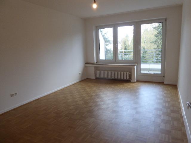 EXKLUSIV TOTALSANIERT 2 BALKONE NEUES BAD + G-WC PARKETT ABOLUT RUHIG GARAGE MÖGLICH HILDEN-ZENTRUM - Foto 1