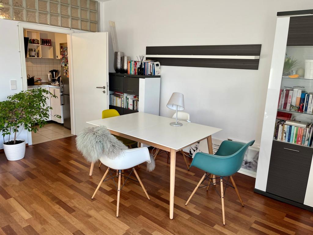 EXKLUSIVE WOHNUNG LUXURIÖS MÖBLIERT IN AUßERGEWÖHNLICHER LAGE SÜD-BALKON PARKETT NÄHE VOLKSGARTEN - Foto 4