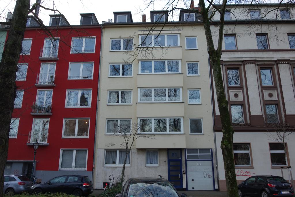 EXKLUSIV AM LESSINGPLATZ HELL + RUHIG RENOVIERT INKL. EINBAUKÜCHE LAMINAT DUSCHBAD 5. ETAGE/OBERBILK - Foto 4