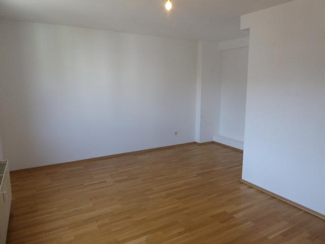 UNTERBILK KONKORDIASTR. EXKLUSIV PARKETT MODERNES BAD EINBAUKÜ. MÖGL. 4. OG/AUFZUG GARAGE MÖGLICH - Foto 1